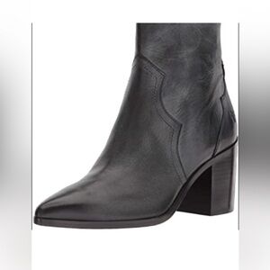 Frye Flynn Short Inside Zip Black Leather Boots Size 11